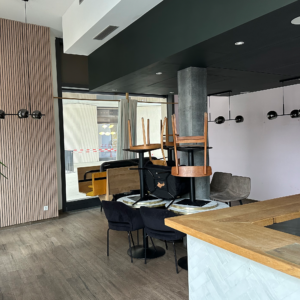 Restaurant en rénovation.